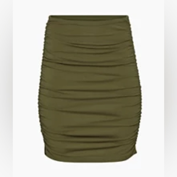 TnaCHILL™ Malibu Cropped T-Shirt + Skirt - Picture 2 of 8